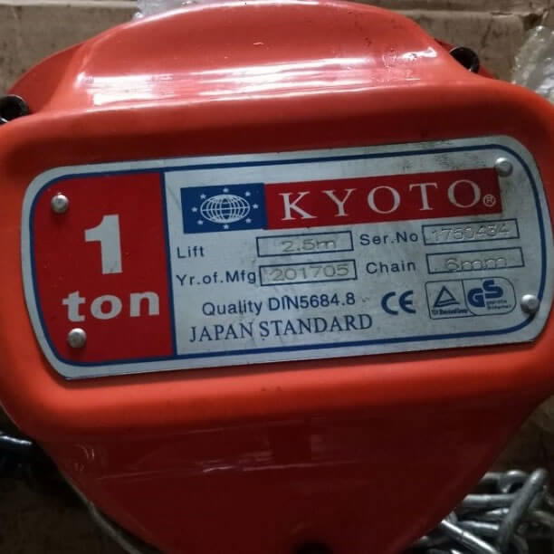 Pa lăng xích kéo tay Kyoto 1 Tấn 2.5M